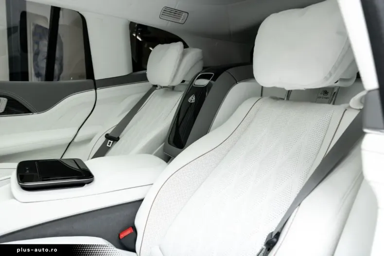 Mercedes-Benz GLS 600 (Clasa GLS) din 2024 cu 6.600 km - oferta MER178554 - foto 19