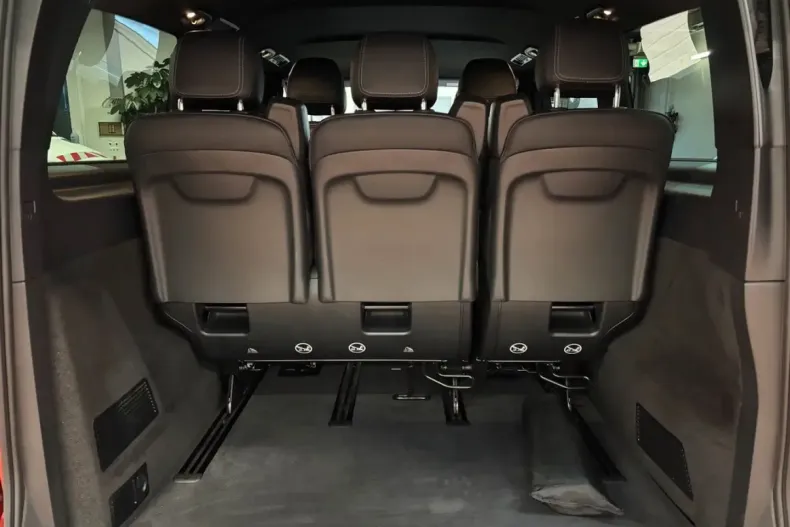 Mercedes-Benz V 300 (Clasa V) din 2025 cu 23.500 km - oferta MER178556 - foto 28