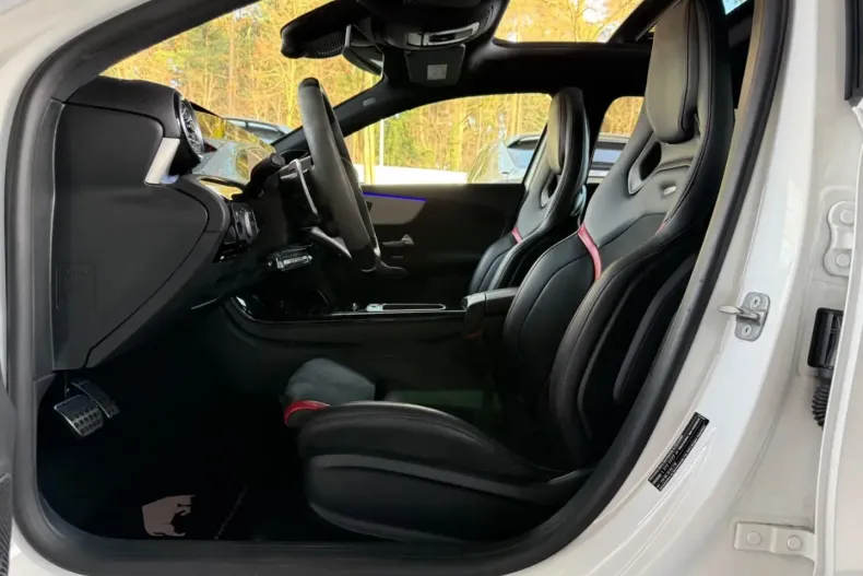 Mercedes-Benz A 45 AMG din 2023 cu 67.840 km - oferta MER178558 - foto 8