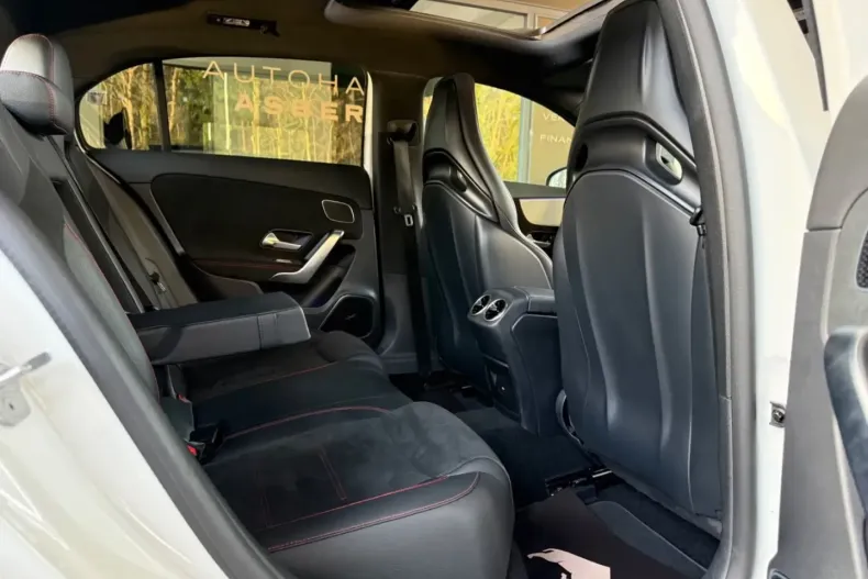 Mercedes-Benz A 45 AMG din 2023 cu 67.840 km - oferta MER178558 - foto 9