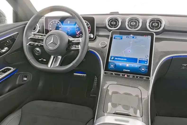 Mercedes-Benz CLE 300 (Clasa CLE) din 2024 cu 4.520 km - oferta MER178560 - foto 4