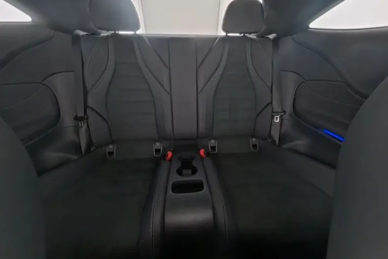 Mercedes-Benz CLE 300 (Clasa CLE) din 2024 cu 16.352 km - oferta MER178561 - foto 7