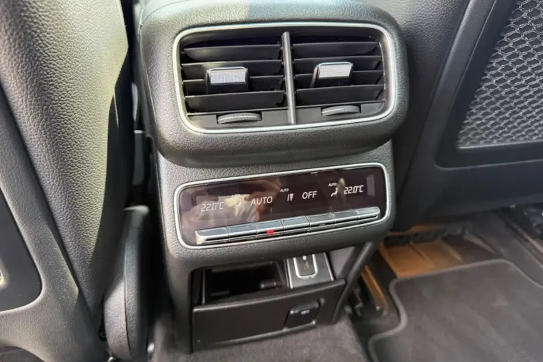 Mercedes-Benz GLE 350 din 2021 cu 94.400 km - oferta MER178583 - foto 25