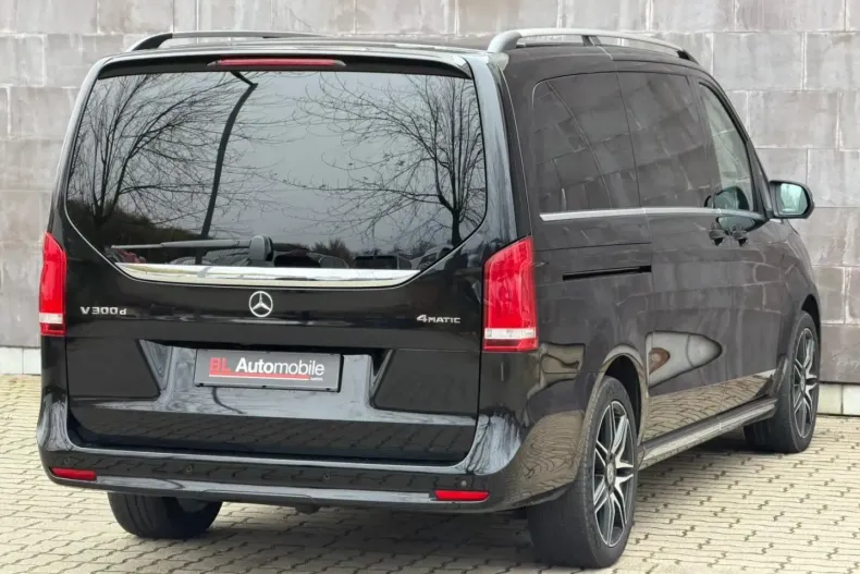 Mercedes-Benz V 300 (Clasa V) din 2023 cu 99.700 km - oferta MER178584 - foto 4