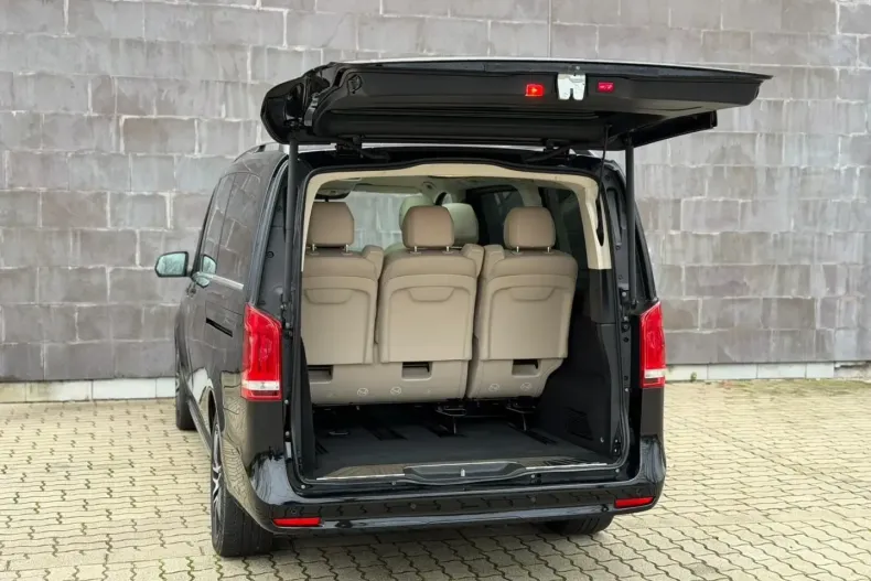 Mercedes-Benz V 300 (Clasa V) din 2023 cu 99.700 km - oferta MER178584 - foto 8