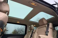 Mercedes-Benz V 300 (Clasa V) din 2023 cu 99.700 km - oferta MER178584 - foto 14