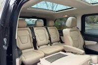 Mercedes-Benz V 300 (Clasa V) din 2023 cu 99.700 km - oferta MER178584 - foto 17