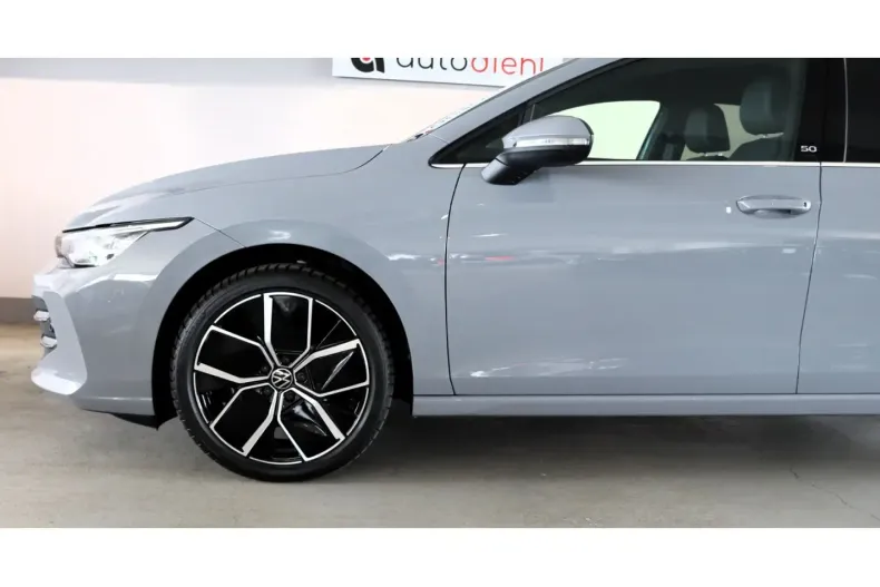 Volkswagen Golf din 2025 cu 19.779 km - oferta VOL178587 - foto 5