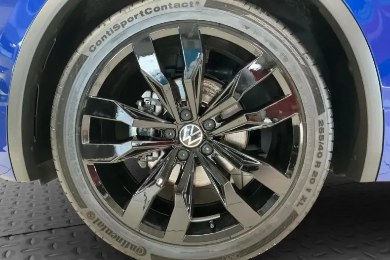 Volkswagen Tiguan din 2024 cu 12.301 km - oferta VOL178588 - foto 7