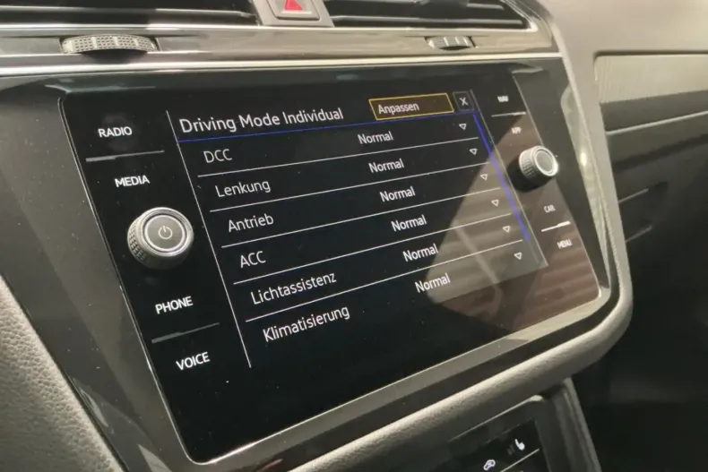 Volkswagen Tiguan din 2024 cu 12.301 km - oferta VOL178588 - foto 13