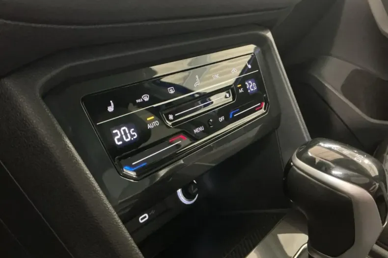 Volkswagen Tiguan din 2024 cu 12.301 km - oferta VOL178588 - foto 15