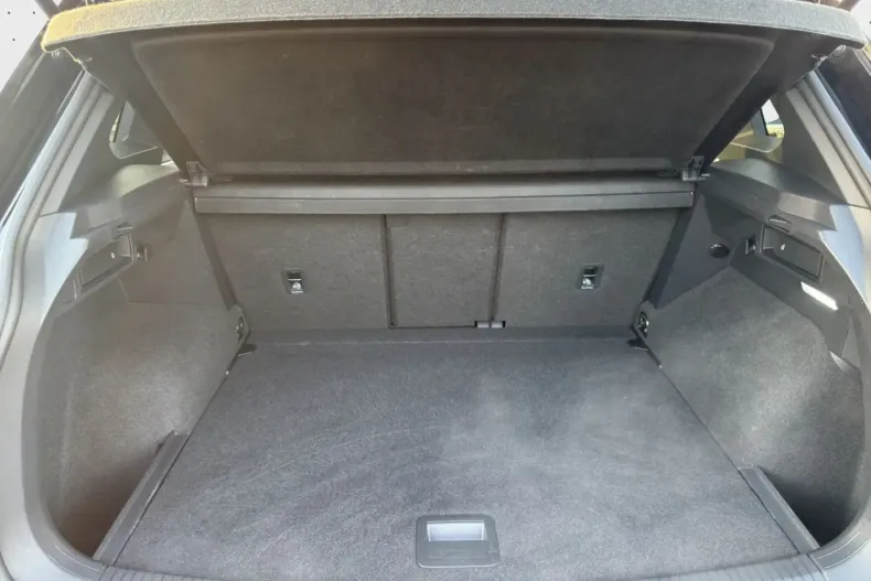 Volkswagen Tiguan din 2024 cu 35.612 km - oferta VOL178589 - foto 11