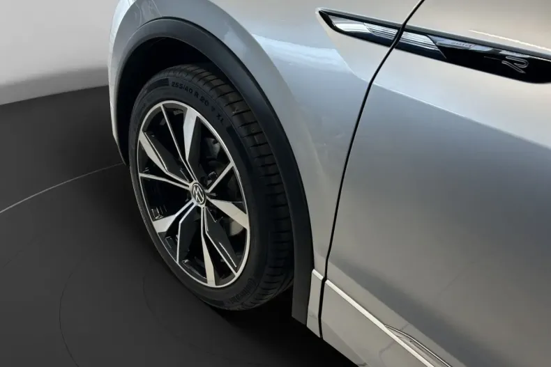 Volkswagen Tiguan din 2024 cu 17.019 km - oferta VOL178590 - foto 7