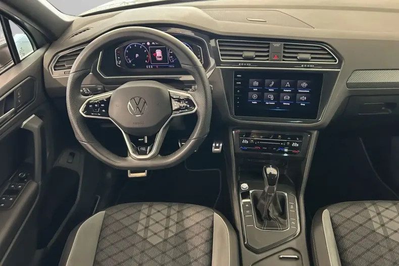 Volkswagen Tiguan din 2024 cu 17.019 km - oferta VOL178590 - foto 9