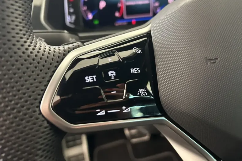 Volkswagen Tiguan din 2024 cu 17.019 km - oferta VOL178590 - foto 21