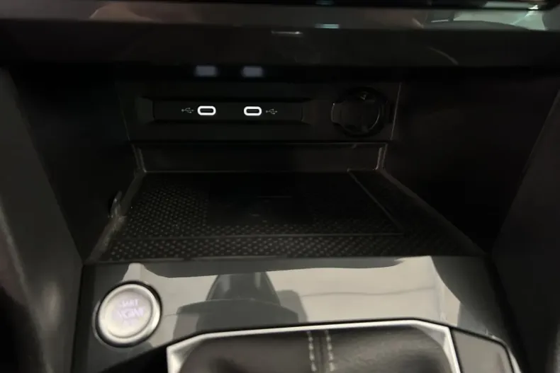 Volkswagen Tiguan din 2024 cu 17.019 km - oferta VOL178590 - foto 27