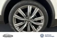 Volkswagen Tiguan din 2023 cu 62.597 km - oferta VOL178595 - foto 5