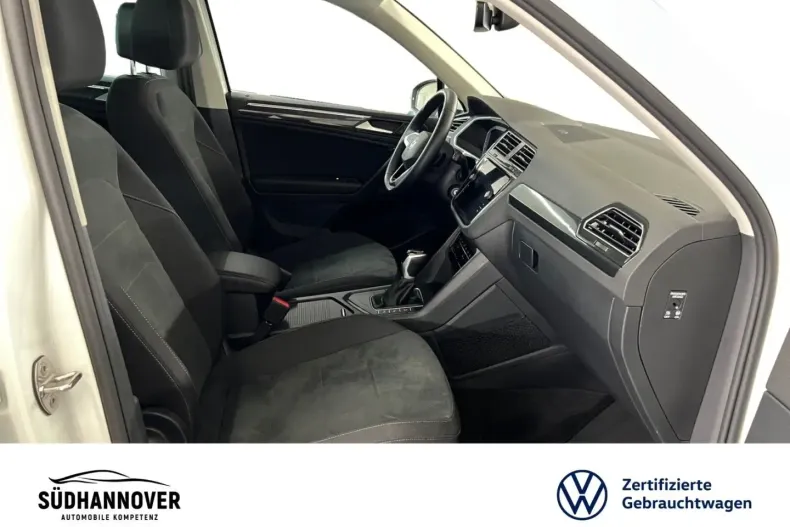 Volkswagen Tiguan din 2023 cu 62.597 km - oferta VOL178595 - foto 6