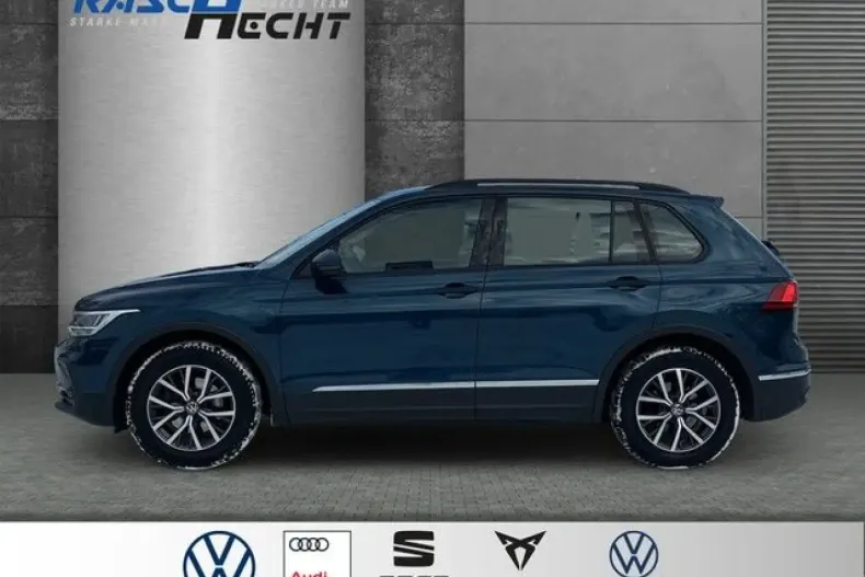 Volkswagen Tiguan din 2023 cu 79.995 km - oferta VOL178596 - foto 2