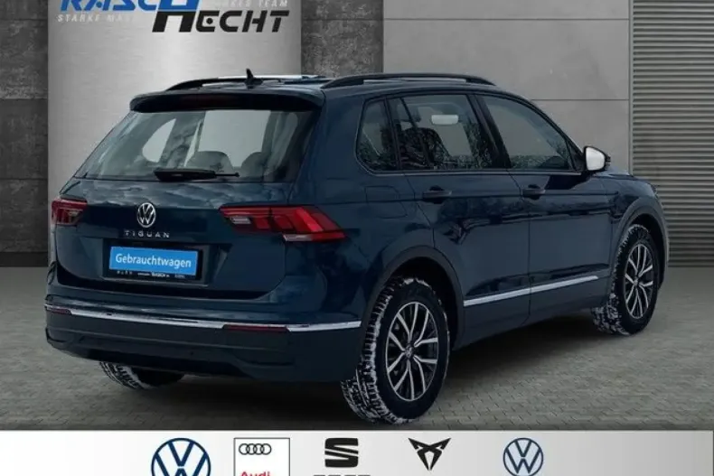 Volkswagen Tiguan din 2023 cu 79.995 km - oferta VOL178596 - foto 4