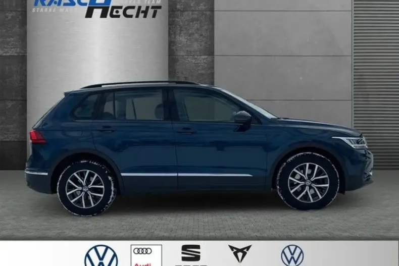 Volkswagen Tiguan din 2023 cu 79.995 km - oferta VOL178596 - foto 5