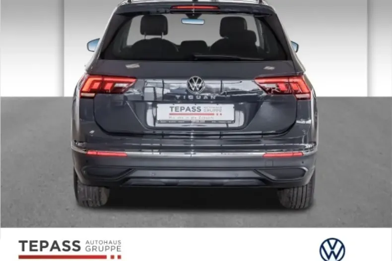 Volkswagen Tiguan din 2023 cu 32.432 km - oferta VOL178597 - foto 5