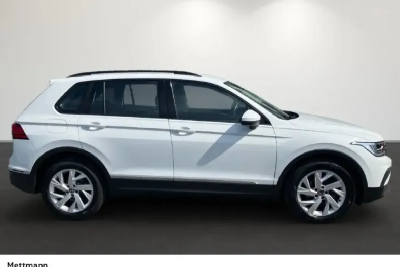 Volkswagen Tiguan din 2023 cu 78.963 km - oferta VOL178599 - foto 2
