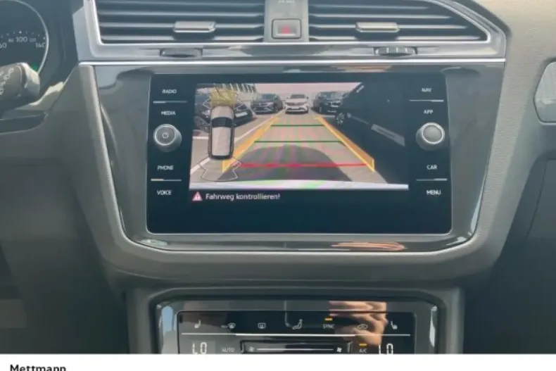 Volkswagen Tiguan din 2023 cu 78.963 km - oferta VOL178599 - foto 17