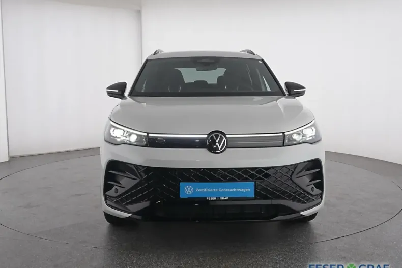 Volkswagen Tiguan din 2024 cu 29.990 km - oferta VOL178601 - foto 2