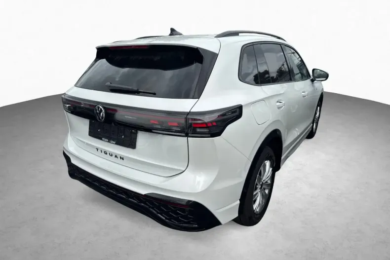 Volkswagen Tiguan din 2024 cu 15.990 km - oferta VOL178604 - foto 3