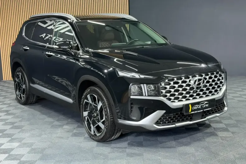 Hyundai SANTA FE din 2021 cu 24.048 km - oferta HYU178606 - foto 3