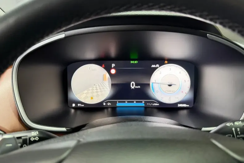 Hyundai SANTA FE din 2021 cu 24.048 km - oferta HYU178606 - foto 9