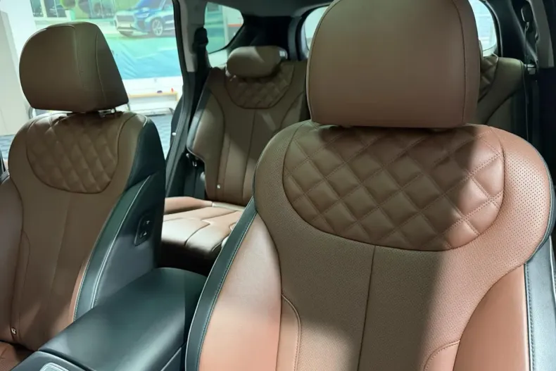 Hyundai SANTA FE din 2021 cu 24.048 km - oferta HYU178606 - foto 14