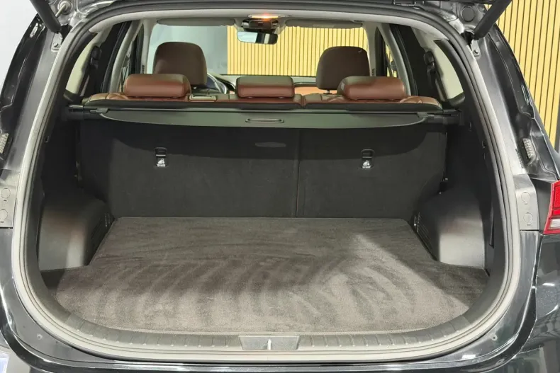 Hyundai SANTA FE din 2021 cu 24.048 km - oferta HYU178606 - foto 34