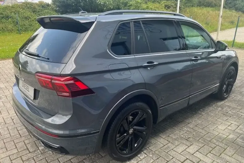 Volkswagen Tiguan din 2024 cu 54.700 km - oferta VOL178608 - foto 3