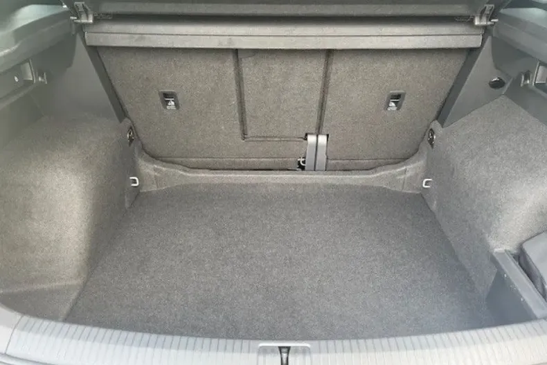 Volkswagen Tiguan din 2024 cu 54.700 km - oferta VOL178608 - foto 14