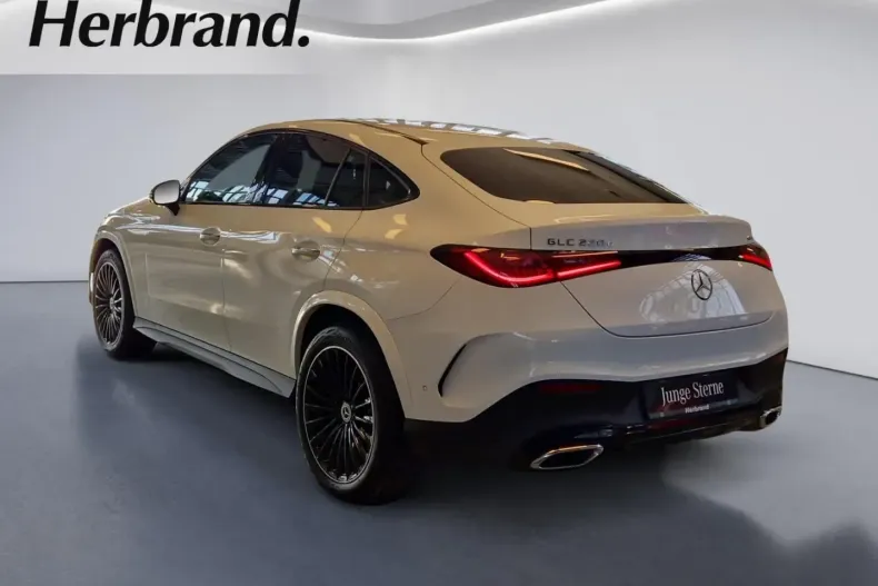 Mercedes-Benz GLC 220 din 2025 cu 15.011 km - oferta MER178612 - foto 4