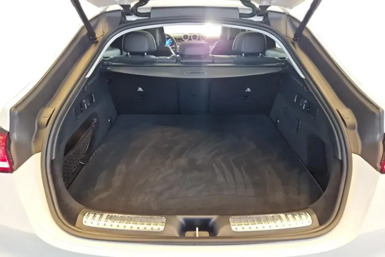 Mercedes-Benz GLC 220 din 2025 cu 15.011 km - oferta MER178612 - foto 6