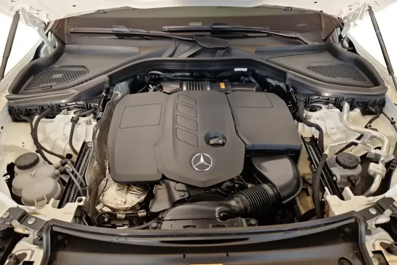 Mercedes-Benz GLC 220 din 2025 cu 15.011 km - oferta MER178612 - foto 7