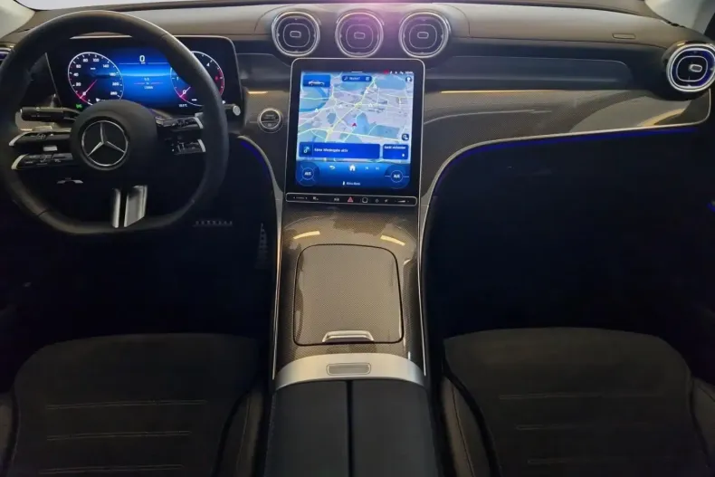 Mercedes-Benz GLC 220 din 2025 cu 15.011 km - oferta MER178612 - foto 10