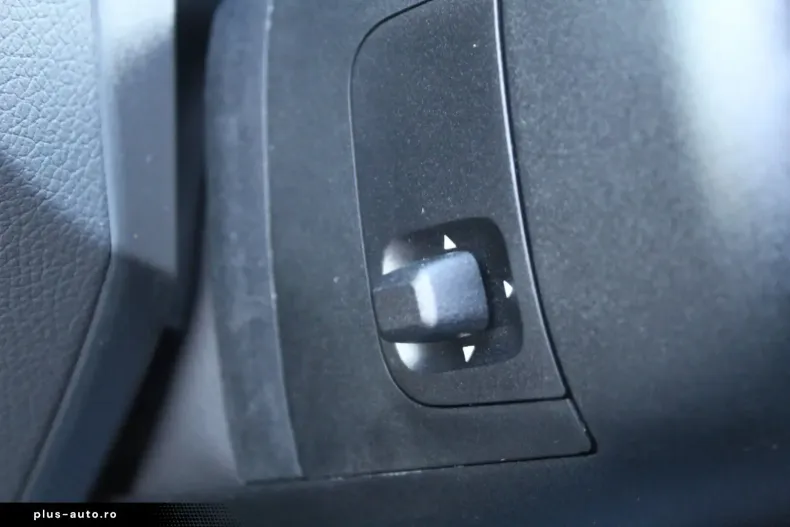 Mercedes-Benz GLC 300 din 2024 cu 5.770 km - oferta MER178613 - foto 17