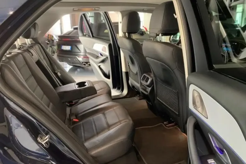 Mercedes-Benz GLE 400 (Clasa GLE) din 2022 cu 87.784 km - oferta MER178616 - foto 11