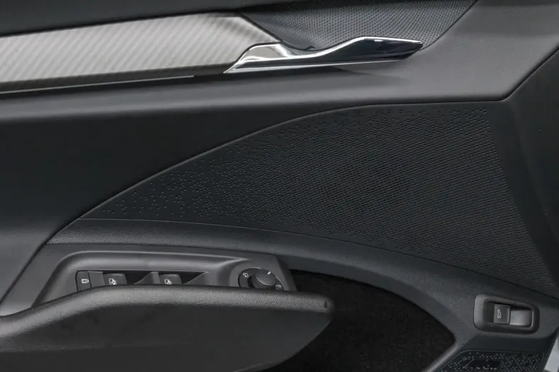 Skoda Enyaq din 2024 cu 14.801 km - oferta SKO178619 - foto 10