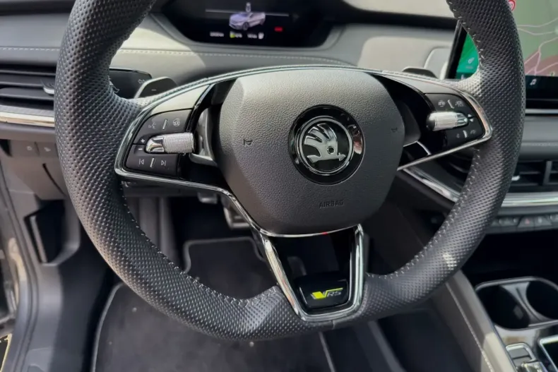 Skoda Enyaq din 2024 cu 22.490 km - oferta SKO178632 - foto 8