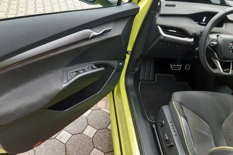 Skoda Enyaq din 2025 cu 14.500 km - oferta SKO178637 - foto 7