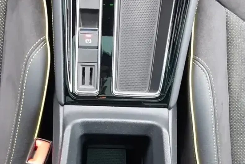 Skoda Enyaq din 2025 cu 14.500 km - oferta SKO178637 - foto 12