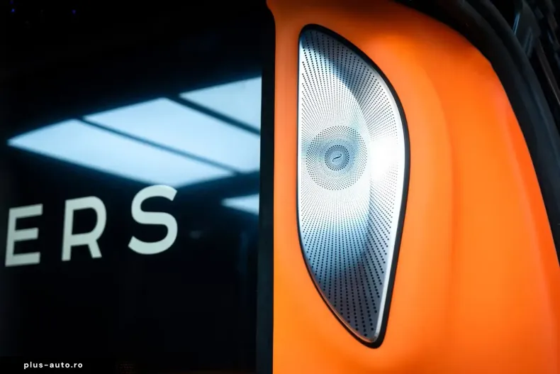 Mercedes-Benz V 300 (Clasa V) din 2024 cu 1.000 km - oferta MER178638 - foto 18