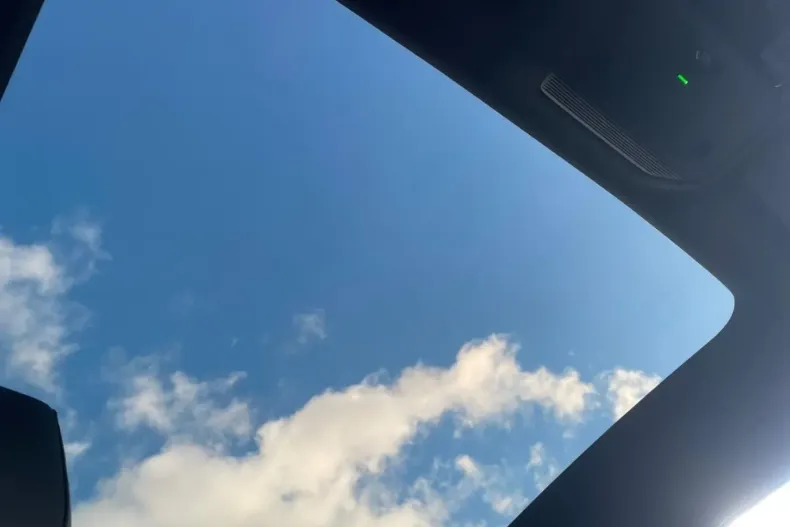 Skoda Enyaq din 2024 cu 19.600 km - oferta SKO178639 - foto 14