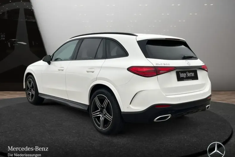 Mercedes-Benz GLC 200 din 2025 cu 7.362 km - oferta MER178644 - foto 6