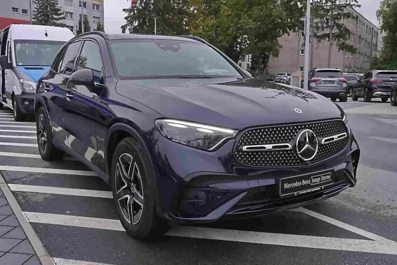Mercedes-Benz GLC 450 din 2024 cu 19.890 km - oferta MER178647 - foto 2